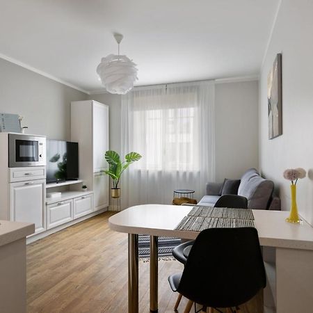 Brand New, Cozy And Quiet 1 Bedroom Apartment, Free Parking Tallinn Exterior photo